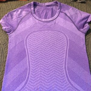 Lululemon top
